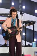 .February 26, 2020 New York City..Harry Styles performing on NBCs Today Show at Rockefeller Plaza on February 26, 2020 in New York City. ..Credit: Kristin Callahan/ACE Pictures..Tel:e-mail: .