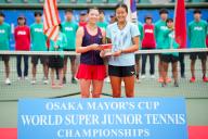 (L-R) Hayu Kinoshita (JPN), Wakana Sonobe (JPN), October 14, 2023 - Tennis : Girls Doubles Victory Ceremony at ITC Utsubo Tennis Center during Osaka Mayor