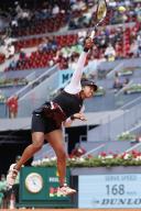 MADRID, SPAIN - APRIL 25:Naomi Osaka returns a shot against Liudmila Samsonova during their match on Day 4 of the Mutua Madrid Open at Caja Magica Stadium in Madrid.(Photo by Guille Martinez\/AFLO