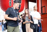 April 29, 2024, Tokyo, Japan - Foreign tourists visit Tokyo\'s Asakusa entertainment district on Monday, April 29, 2024. The number of inbound tourists marked 3.08 million in March, hit record high thanks weak yen. (photo by Yoshio Tsunoda\/AFLO