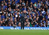 5th May 2024; Stamford Bridge, Chelsea, London, England: Premier League Football, Chelsea versus West Ham United; West Ham United Manager David Moyes shouting at his players from the touchline as they fall behind 2