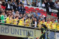 18th May 2024; Wembley Stadium, London, England; EFL League One Play Off Football Final, Bolton Wanderers versus Oxford United; Oxford United manager Des Buckingham lifts the Sky Bet League One Play-off winners trophy