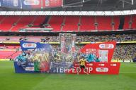 18th May 2024; Wembley Stadium, London, England; EFL League One Play Off Football Final, Bolton Wanderers versus Oxford United; Oxford United players and staff celebrate winning the Sky Bet League One Play-off Final