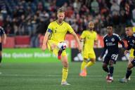 March 18, 2023: Nashville SC defender Walker Zimmerman (25) controls the ball during the first half against the New England Revolution in Foxborough Massachusetts. Eric Canha