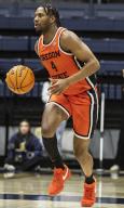 February 22 2024 Berkeley, CA U.S.A. Oregon State guard Dexter Akanno (4)brings the ball up court during the NCAA Men