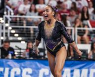 April 18, 2024: LSU\'s Aleah Finnegan finishes her floor routine during Semifinal I of the 2024 Women\'s National Collegiate Women\'s Gymnastics Championships at Dickies Arena in Fort Worth, TX. Kyle Okita\/CSM (Credit Image: Â Kyle Okita\/Cal Sport Media