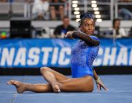April 18, 2024: Florida\'s Anya Pilgrim competes on the floor exercise during Semifinal II of the 2024 Women\'s National Collegiate Women\'s Gymnastics Championships at Dickies Arena in Fort Worth, TX. Kyle Okita\/CSM (Credit Image: Â Kyle Okita\/Cal Sport Media