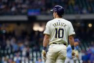 April 29, 2024: Milwaukee Brewers outfielder Sal Frelick (10) during the game between the Milwaukee Brewers and the Tampa Bay Rays at American Family Field in Milwaukee, WI. Darren Lee\/CSM (Credit Image: Darren Lee\/Cal Sport Media