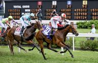 May 3, 2024, Louisville, Ky, USA: Dynamic Pricing (10) ridden by Iran Ortiz Jr. wins the Edgewood Stakes presented by TwinSpires.(Grade 2) on Kentucky Oaks Stakes Day at Churchill Downs in Louisville, Kentucky on May 3,.2024. photo by Max Sharp\/Eclipse Sportswire\/CSM.(Credit Image: Sgs\/Cal Sport Media