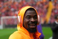 May 19 2024: Serge Aurier (Galatasaray) looks on during a Turkish Super Lig - Day 37 game, Galatasaray vs Fenerbahce, at Rams Park, Istanbul, Turkey. Kim Price\/CSM (Credit Image: Â Kim Price\/Cal Sport Media