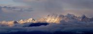com.newscom.model.mediaobject.impl.MSMediaObject@a06967f[tagId=depphotos265938,docId=34557618HighRes,ftSubject=Snow covered mountain peaks emerge above the clouds at golden twilight, Garibaldi Ranges, BC, Canada,rfrm=<null>]