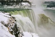 com.newscom.model.mediaobject.impl.MSMediaObject@6bbe772c[tagId=depphotos265962,docId=34559969HighRes,ftSubject=Winter view of cascading Niagara Falls,rfrm=<null>]