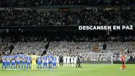 Team photo of Deportivo Alaves and Real Madrid CF during the La Liga match between Real Madrid and Deportivo Alaves played at Santiago Bernabeu Stadium on May 14, 2024 in Madrid, Spain. Â Senis / Cebolla 