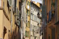 Bunte Hausfassaden in der Altstadt von Nizza, Frankreich | facades in old city of Nizza,
