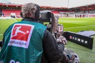 20 April 2024, Baden-Württemberg, Heidenheim: Soccer: Bundesliga, 1. FC Heidenheim - RB Leipzig, Matchday 30, Voith-Arena. A cameraman at work. Photo: Harry Langer\/dpa - IMPORTANT NOTE: In accordance with the regulations of the DFL German Football League and the DFB German Football Association, it is prohibited to utilize or have utilized photographs taken in the stadium and\/or of the match in the form of sequential images and\/or video-like photo series