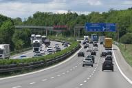 16 May 2024, Baden-Württemberg, Stuttgart: There are a lot of vehicles on the Autobahn 81 between Heilbronn and Stuttgart. Because many people are heading off on vacation at the start of the Whitsun vacations, ADAC Württemberg is expecting a lot of traffic on the freeways. (to dpa: "Risk of traffic jams and gloomy weather prospects at the start of the Whitsun vacations") Photo: Bernd Weißbrod/dpa