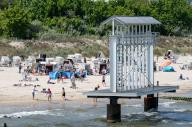 18 May 2024, Mecklenburg-Western Pomerania, Heringsdorf: A water platform stands for public viewing events on the beach of the Baltic seaside resort. (to dpa "A second 2006? This is what the cities are planning for public viewing") Photo: Stefan Sauer\/dpa