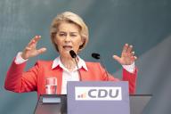 24 May 2024, Lower Saxony, Steinhude: Ursula von der Leyen (CDU), President of the European Commission and EPP lead candidate, speaks at a CDU campaign appearance for the European elections at Steinhuder Meer in the Hanover region. Photo: Michael Matthey/dpa