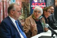 30 May 2024, Saxony-Anhalt, Eisleben: Reiner Haseloff (CDU, l), Minister President of Saxony-Anhalt, and Claudia Roth (Bündnis 90/Die Grünen, M), Minister of State for Culture and Media, speak at the opening of the exhibition "1525! Uprising for Justice" in Luther