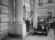 Belgian Mission To U.S. Arriving At Lars I.E. Larz Anderson Home, Washington DC, 1917. First World War: meeting of diplomats, politicians and military personnel at the house of diplomat Larz Anderson