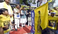 NEW DELHI, INDIA - MAY 5: Senior AAP Leader and MP Sanjay Singh, Delhi State Convenor Gopal Rai,Delhi Cabinet Minister Saurabh Bharadwaj, LoKSabha Candidate Somnath Bharti, MLA Durgesh Pathak, and others flagging off the Walkathon at old Rajendra Nagar, on May 5, 2024 in New Delhi, India. (Photo by Sanjeev Verma\/Hindustan Times