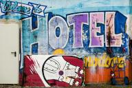Hotel lettering, street art, graffiti, painted house wall, Reeperbahn, St. Pauli, Hamburg, Germany