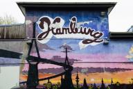 Lettering Hamburg, street art, graffiti, painted house wall, Reeperbahn, St. Pauli, Hamburg, Germany