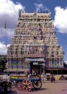 Nageswara Vaishanavite temple Rajagopuram the main gateway in Kumbakonam, Tamil Nadu, India