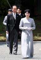 Japanese Princess Aiko visits the mausoleum of Empress Kojun in the Musashi Imperial Mausolea Grounds in Hachioji, a western Tokyo suburb, Thursday, April 25, 2024. Princess Aiko, the only child of Emperor Naruhito and Empress Masako, visited the mausoleums of Emperor Showa and his wife, Empress Kojun, Thursday. In her first solo visit to the tombs, the 22-year-old princess reported that she has graduated from Gakushuin University and started working for the Japanese Red Cross Society. (Jiji Press\/POOL