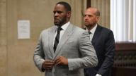 R. Kelly at the Leighton Criminal Court Building in Chicago on June 6, 2019. (E. Jason Wambsgans/Chicago Tribune/TNS
