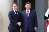 PHOTOPQR\/LE PARISIEN\/Fred Dugit ; Paris ; 06\/05\/2024 ; Politique Paris (VIIIe), le 6 mai 2024 Le président Emmanuel Macron reçoit en visite d’Etat de M. XI Jinping, Président de la République populaire de Chine au palais de l\'élysée.