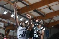 Thierry Larret / Maxppp. Basket Betlic Elite. Chorale Roanne Basket vs ASVEL Lyon Villeurbanne. Le 11 mai 2024. Halle AndrÃ Vacheresse, Roanne (42). Sekou DOUMBOUYA (ROA) vs Youssopha FALL (LYO