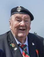 D-DAY 79TH ANNIVERSARY D-DAY VETERAN RICHARD ALDRED, 98 RICHARD ALDRED Leg d¿on Royal Armoured Corps, C Squadron 5 th Inniskilling ¿ragoon Guards under the command of Major John Ward-Harrison, Landed at Arromanches on the 12 th July, as a 