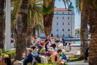 Citizens and tourists enjoying warm and sunny weather on April 29, 2024 in Split, Croatia. Photo: Zvonimir Barisin/PIXSELL