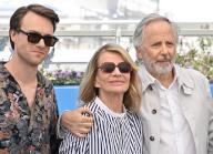 77th International Cannes Film Festival / Festival de Cannes 2024. Day nine. From left to right: actors Hugh Skinner, Nicole Garcia and Fabrice Lucini during a photo shoot for the film "Marcello Mio". 22.05.2024 France, Cannes (Anatoliy Zhdanov/Kommersant/POLARIS