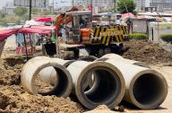 KARACHI, PAKISTAN, MAY 04: Heavy machineries busy repairing and construction work of new sewerage system after damages under the supervision of local government department, located on Sohrab Goth area in Karachi on Saturday, May 4, 2024. (Bahzad Khan\/PPI Images