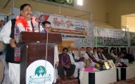 QUETTA, PAKISTAN, MAY 15: All Pakistan Clerks Association (APCA) Balochistan Central Secretary General, Aurangzeb Khan addresses to participants during ceremony held in Quetta on Wednesday, May 15, 2024. (Sami Khan\/PPI Images