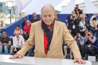 Frederick Wiseman attends the "Law And Order" Photocall at the 77th annual Cannes Film Festival at Palais des Festivals on May 16, 2024 in Cannes, France.//03PARIENTE_1310009/Credit:JP PARIENTE/SIPA