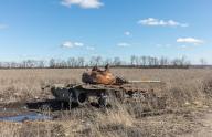 View of a destroyed and burnt-out Russian tank on the outskirts of Kharkiv. (Photo by Mykhaylo Palinchak / SOPA Images/Sipa USA