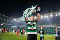 Viktor Gyokeres of (Sporting CP) celebrates with a trophy during Liga Portugal game between Sporting CP and GD Chaves at Estadio Jose Alvalade. Final scores Sporting 3: 0 Chaves. (Photo by Maciej Rogowski / SOPA Images/Sipa USA