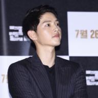 Song Joong-ki and So Ji-sub attend the press premiere of "The Battleship Island" in Seoul, Korea on 19th July, 2017.(China and Korea Rights Out)
