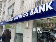 Ridgewood Savings Bank exterior with ATM, Manhattan, New York
