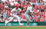 St. Louis Cardinals shortstop Masyn Winn tags out Chicago White Sox base runner Korey Lee, caught in a rundown, in the second inning at Busch Stadium in St. Louis on Saturday, May 4, 2024. Photo by Bill Greenblatt