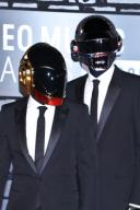 Daft Punk Get Lucky At The GrammysAuthor WENN20140127It was a good night to be a duo at the Grammy Awards on Sunday night (26Jan14) as Macklemore &amp; Ryan Lewis and Daft Punk took home nine trophies between them.French stars Daft Punk ...