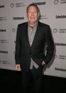 Stars Honor Garry Shandling At Memorial ServiceAuthor WENN20160425Johnny Depp, Warren Beatty and comedienne Sarah Silverman were among the stars who attended a memorial service for late comedian Garry Shandling on Sunday (24Apr16).The Larry ...
