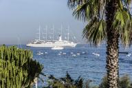 Italy, Capri, motor sailship Wind Surf anchoring