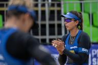 (240329) -- SAQUAREMA, March 29, 2024 (Xinhua) -- Giulia (R) of Brazil reacts during the women\'s Preliminary Phase of Qualification between Cao Shuting\/Zhu Lingdi of China and Natasha\/Giulia of Brazil at the World Beach Volleyball Pro Tour Challenge 2024 in Saquarema, Brazil, March 28, 2024. (Xinhua\/Wang Tiancong