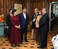 (240510) -- BUDAPEST, May 10, 2024 (Xinhua) -- Chinese President Xi Jinping and his wife Peng Liyuan attend a farewell event at the invitation of Hungarian Prime Minister Viktor Orban and his wife in Budapest, Hungary, May 10, 2024. (Xinhua/Xie Huanchi