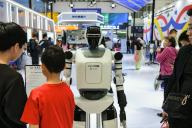 (240518) -- HARBIN, May 18, 2024 (Xinhua) -- A robot is pictured at the 8th China-Russia Expo in Harbin, northeast China