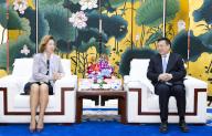 (240521) -- BEIJING, May 21, 2024 (Xinhua) -- President of Xinhua News Agency Fu Hua meets with British Ambassador to China Caroline Wilson in Beijing, capital of China, May 21, 2024. (Xinhua/Huang Jingwen